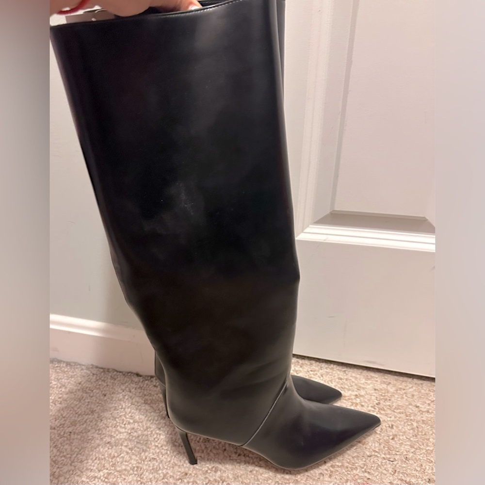 H&M Knee High Heeled Boots